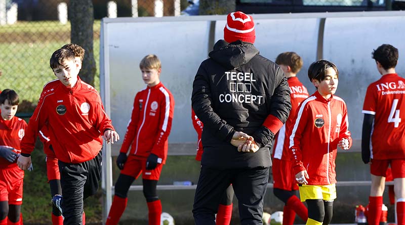 Vacatures trainers middenbouw en U14IP en U19IP